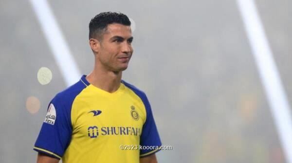 رونالدو يدعو لاعبي مانشستر يونايتد إلى السعودية