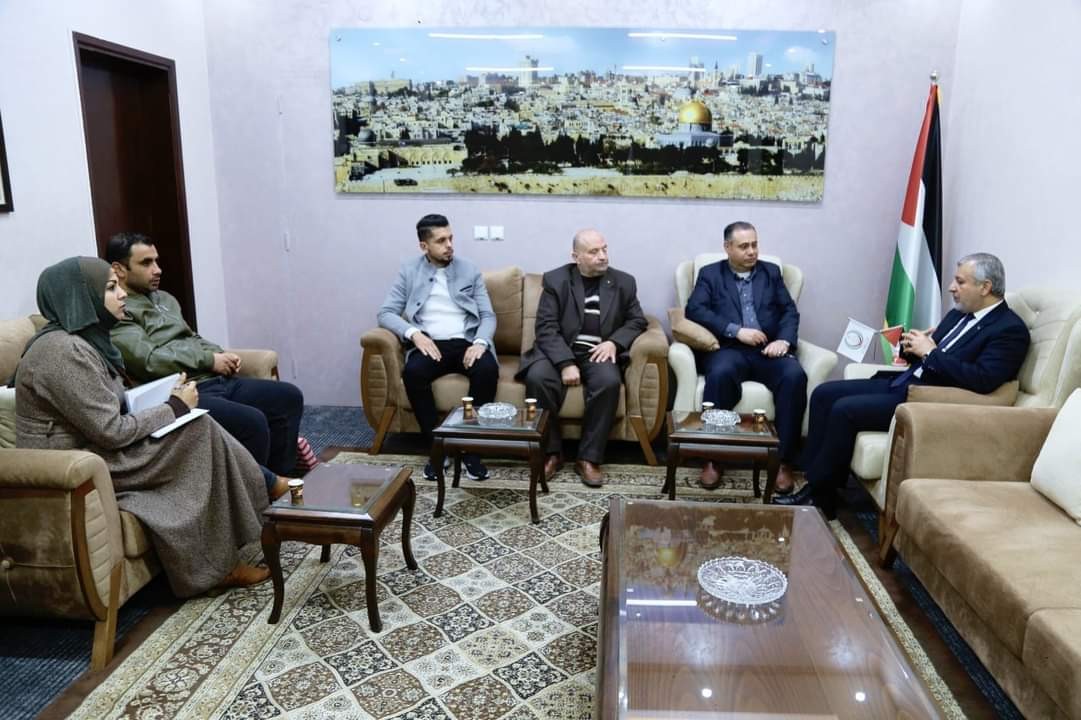 بالصور: وفد من نقابة طب الأسنان الفلسطينية يزور النيابة العامة بغزة