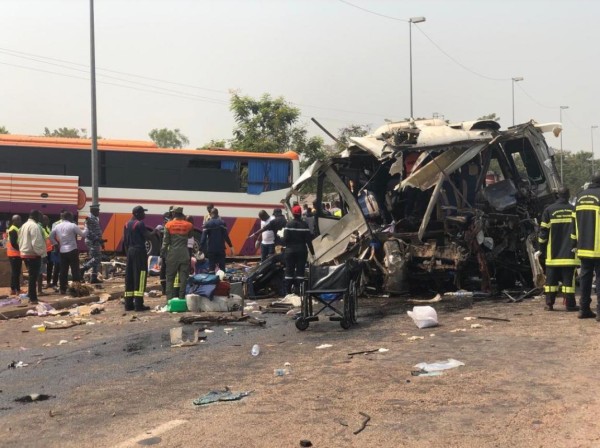 مصرع 19 شخصًا إثر تصادم حافلتين شمال السنغال