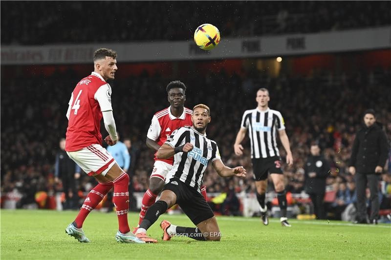 بالصور.. آرسنال يكتفي بنقطة أمام "العنيد" نيوكاسل