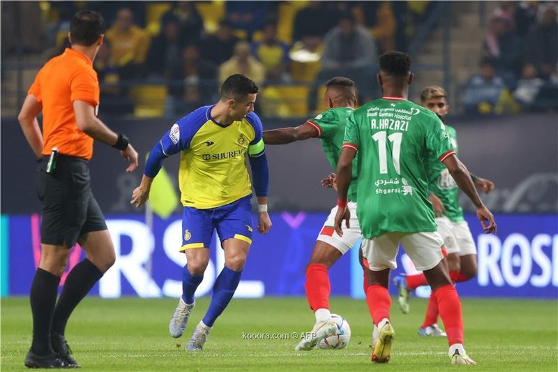بالصور : بمشاركة رونالدو.. النصر يهزم الاتفاق ويتصدر الدوري السعودي