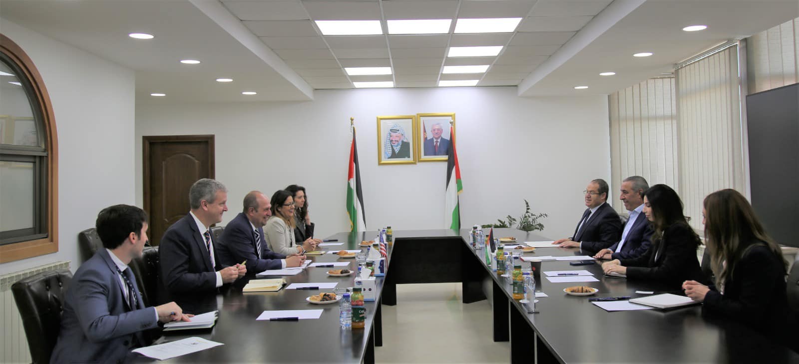 اجتماع فلسطيني أمريكي لبحث هذا الأمر!