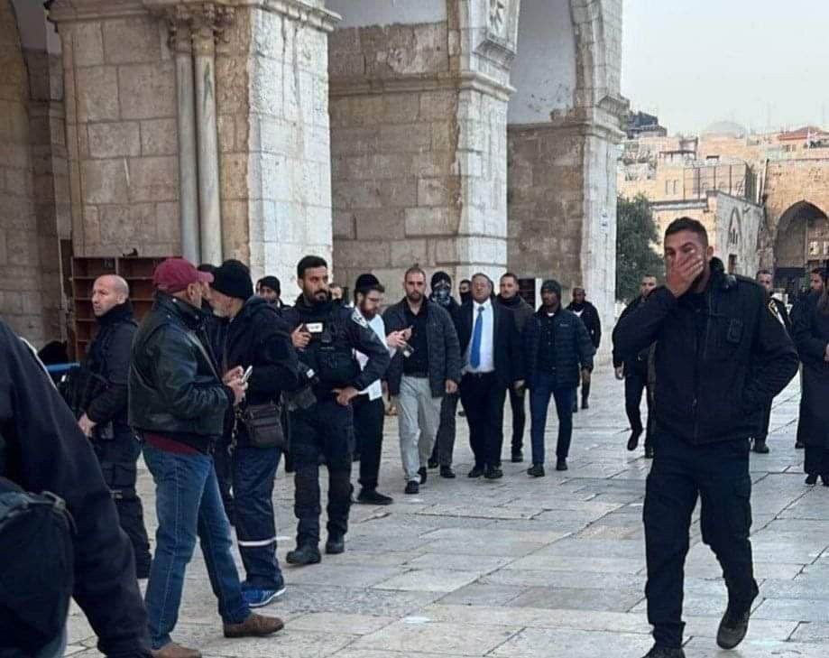رغم التحذيرات المشددة