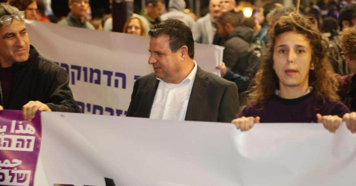 لجنة الكنيست تُصوت على مقترح إقصاء النائب أيمن عودة من العضوية