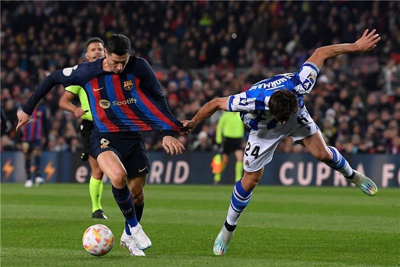 بالصور : هدف ديمبلي يقود برشلونة لنصف نهائي كأس الملك