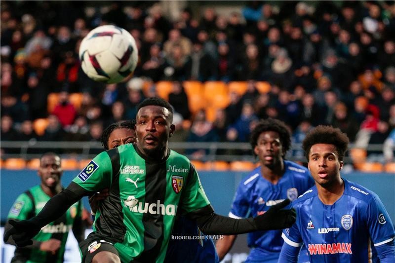 بالصور : تعادل لانس وتروا في الدوري الفرنسي