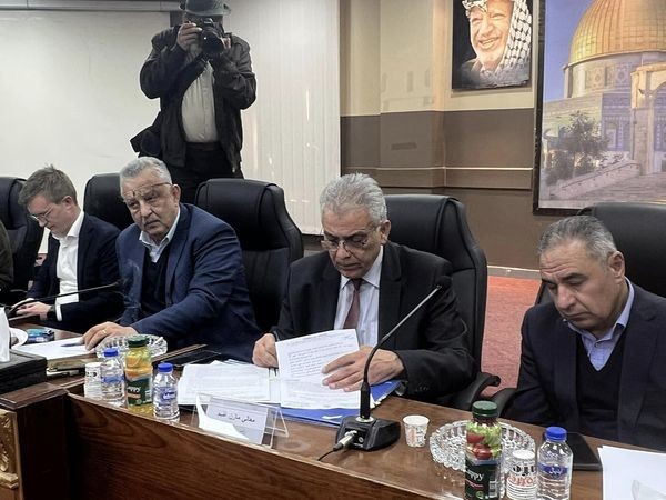 سلطة المياه تُوقع اتفاقيات لتركيب محطات قياس الصرف الصحي في طولكرم 