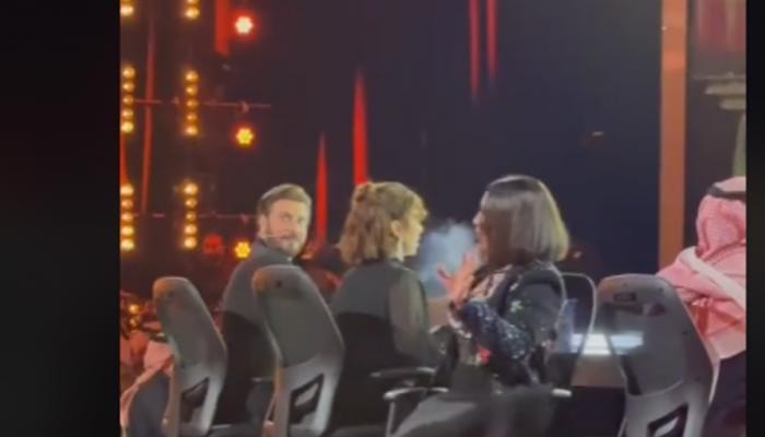 أصالة في ورطة.. دخنت سرا وفضحتها كاميرا "الملكة أحلام"