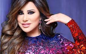 نجوى كرم في موقف محرج خلال توجهها الى الرياض