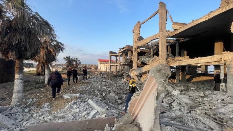 الإعلام العبري ينشر تفاصيل جديدة حول استهداف الاحتلال لمواقع في قطاع غزة فجر اليوم