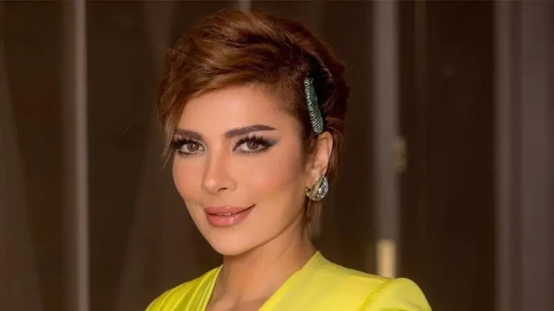 أصالة نصري تهاجم صحفي طالبها بمساعدة السوريين.. والأخير يرد