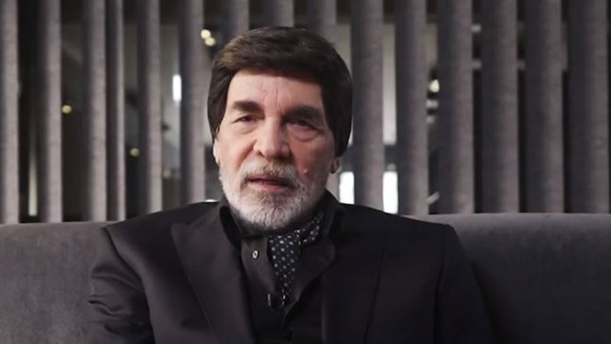 بالفيديو: ياسر العظمة ينتقد برامج المقالب.. هل قصد رامز جلال؟