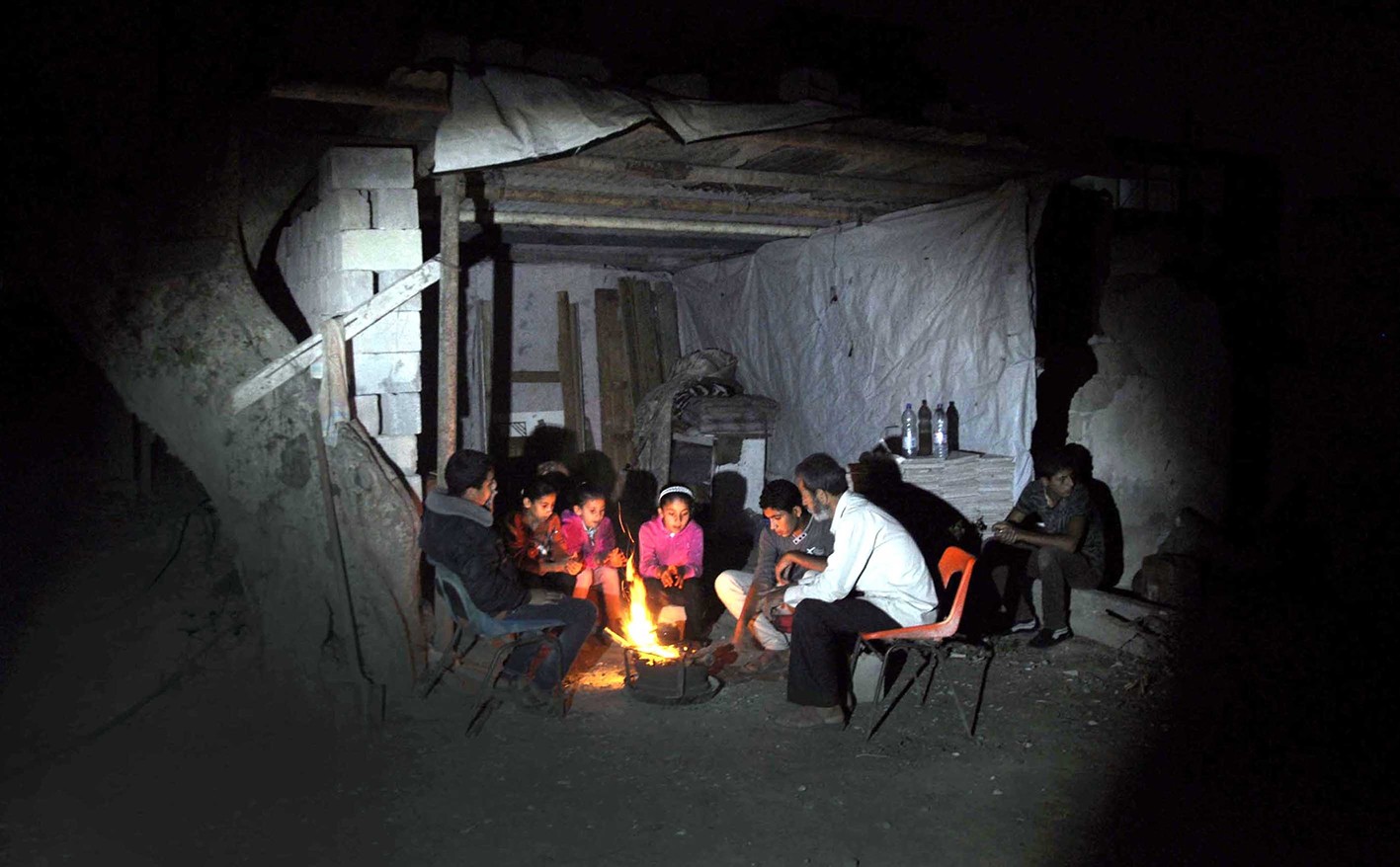 مع تأخر صرف شيكات الشؤون