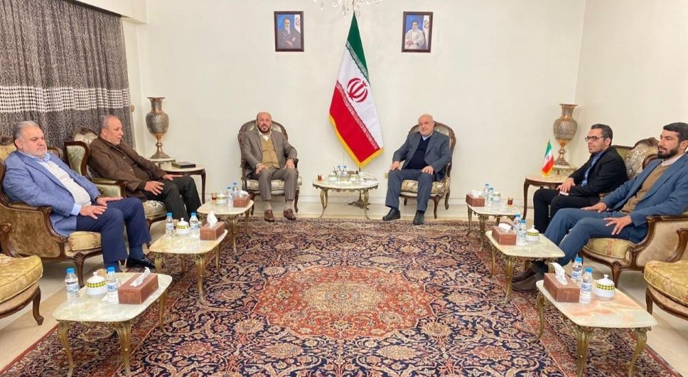 تفاصيل لقاء وفد من "حماس" مع السفير الإيراني في لبنان