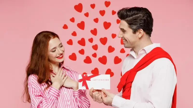 هدايا عيد الحب للمخطوبين 2023