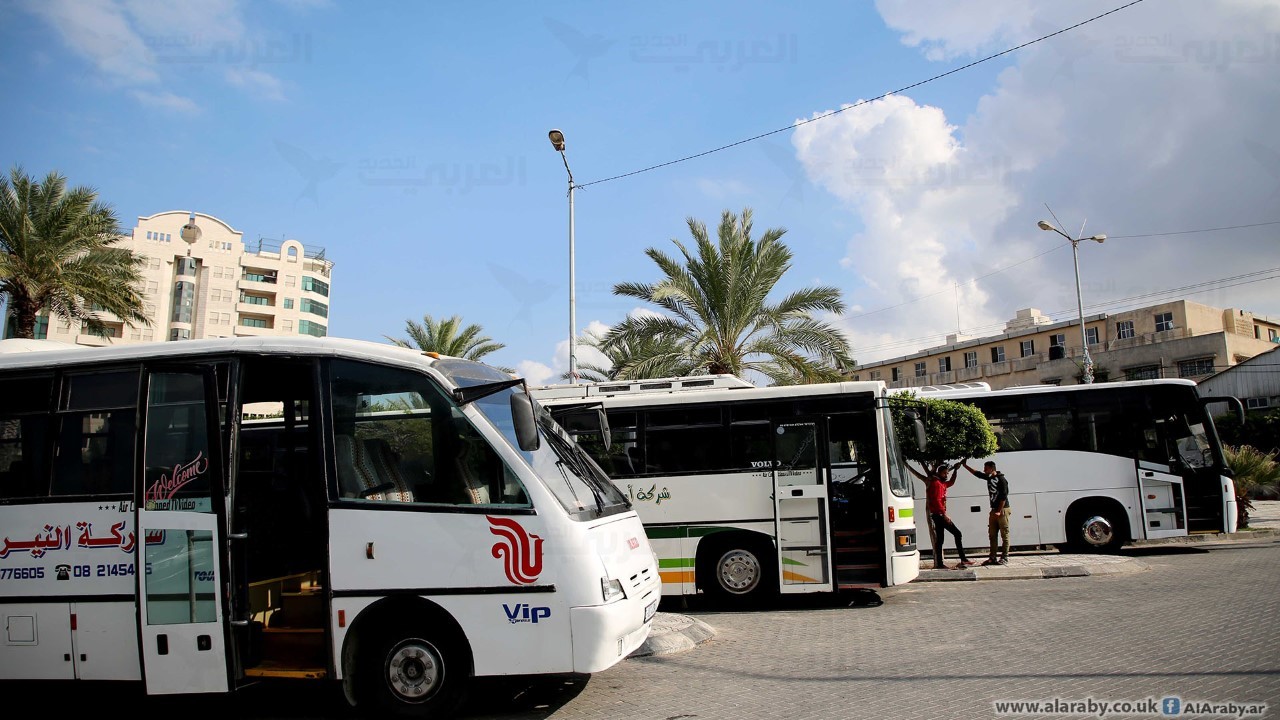 إطلاق مشروع "حافلات نقل الموظفين" في قطاع غزة