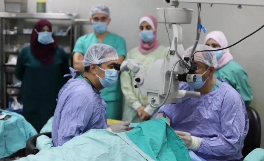 الصحة بغزة: عائلة تتبرع بقرنيتي فقيدتهم