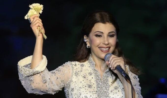 ماجدة الرومي في المستشفى لإجراء عملية جراحية