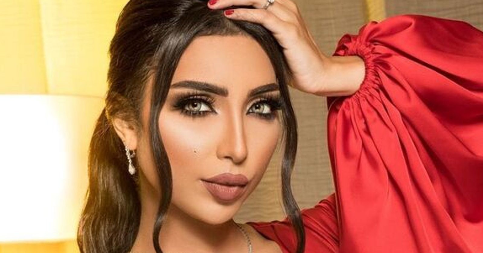 شاهد: بعد أن شبّه وجهها بـ"الكوع" بسبب عمليات التجميل.. هكذا ردت دنيا بطمة على طليقها