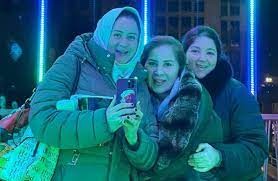 مي نور الشريف عن ارتدائها الحجاب في أحدث ظهور: لابساه عشان البرد