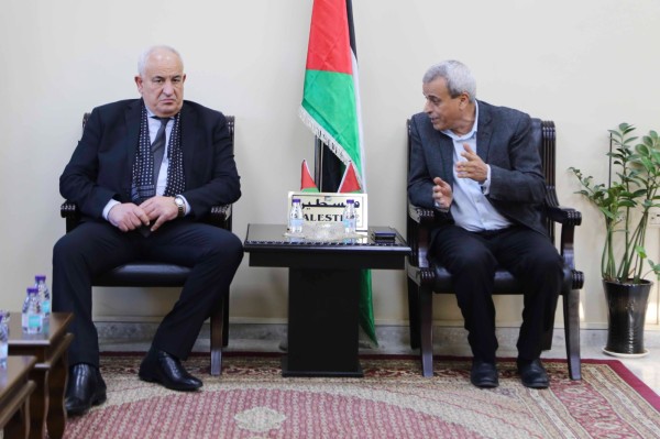 وزير الداخلية يُجري زيارة لمحافظة قلقيلية 