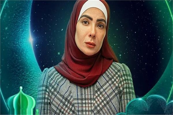 أول تعليق لمنى زكي بعد الهجوم على مسلسلها الجديد