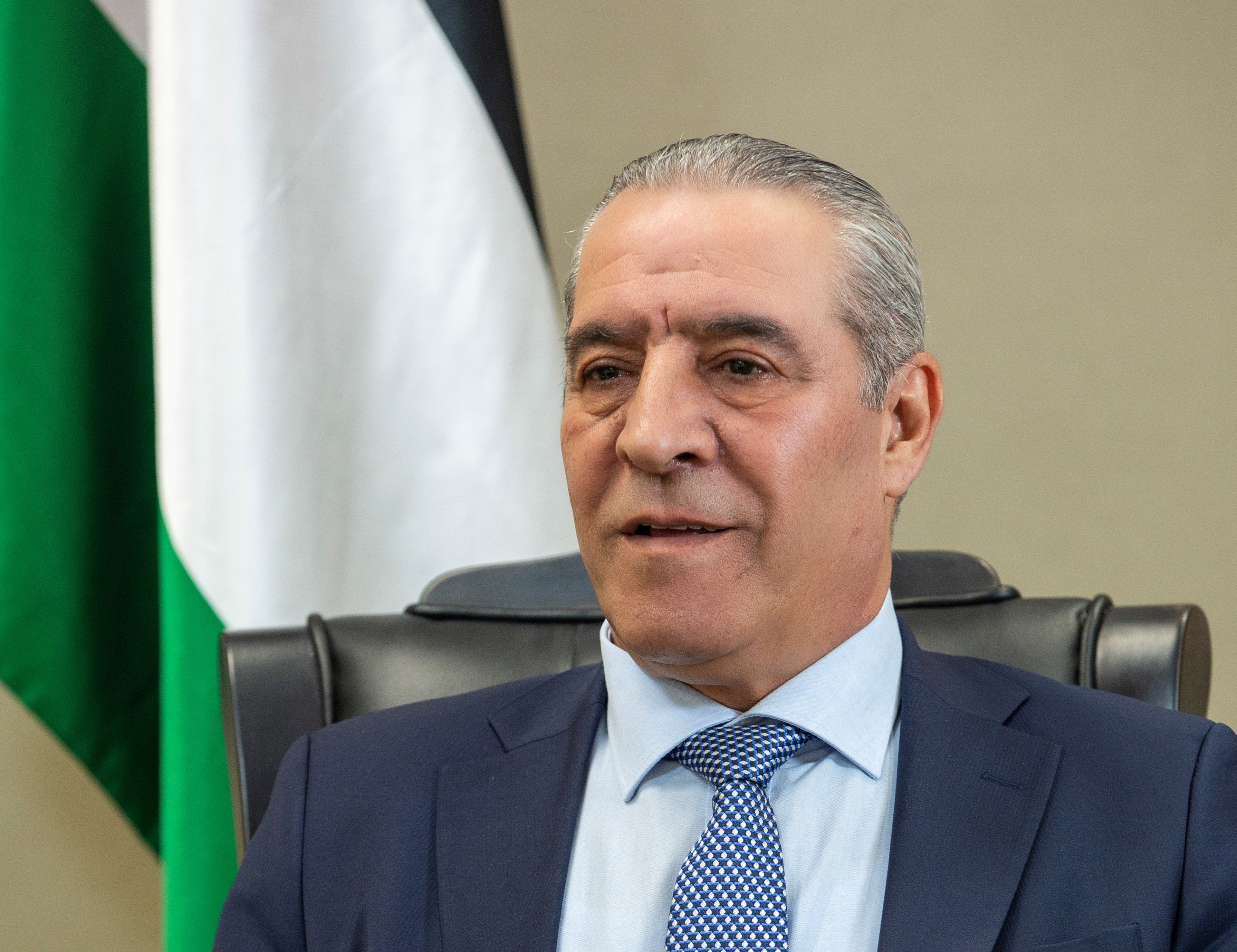 الشيخ ينفي الالتقاء بأي شخصية "إسرائيلية" اليوم