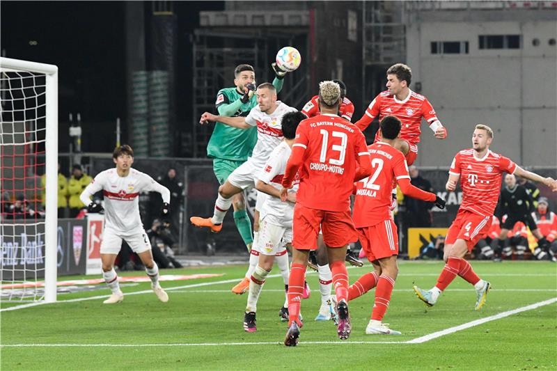 بالصور: البايرن يقهر شتوتجارت في بروفة موقعة باريس