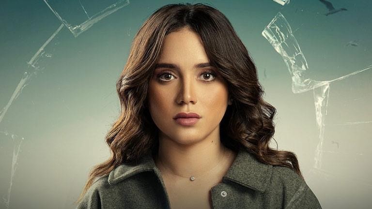 رنا رئيس تكشف سبب رفضها لمسلسل "أزمة منتصف العمر" 3 مرات؟