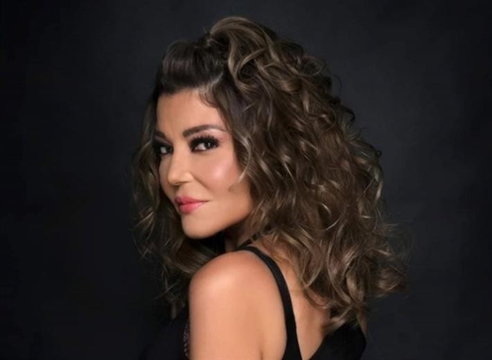 سميرة سعيد تكشف سر عدم تدخلها في أزمة أصالة وأنغام