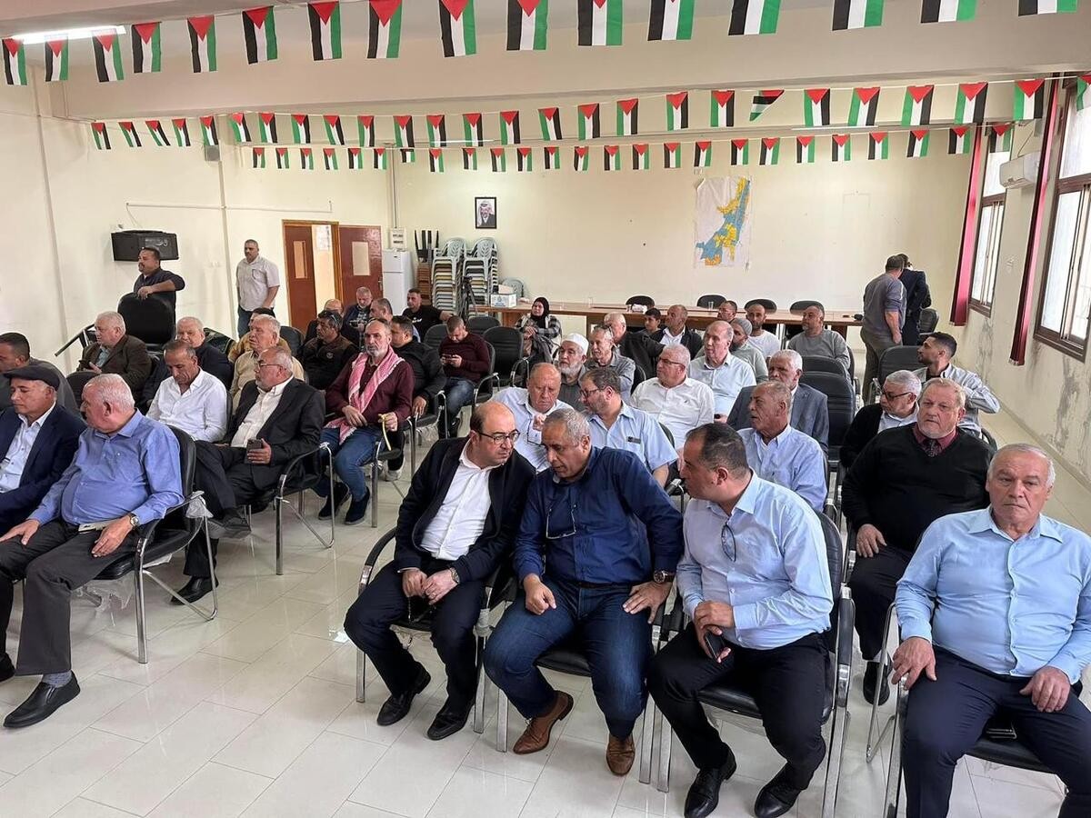 وفد من فلسطينيي الداخل يطّلع على آثار عدوان المستوطنين في حوارة