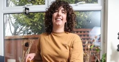 بريطانية تنجو من الموت بسبب عدوى بعد هجوم دولفين