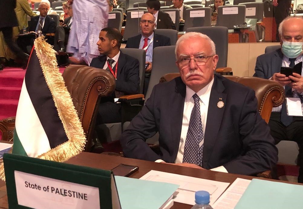 المالكي يبحث مع وزير الخارجية اليوناني تعزيز العلاقات الثنائية