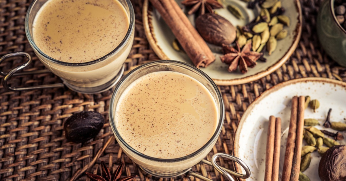 طريقة عمل شاي كرك بالهيل