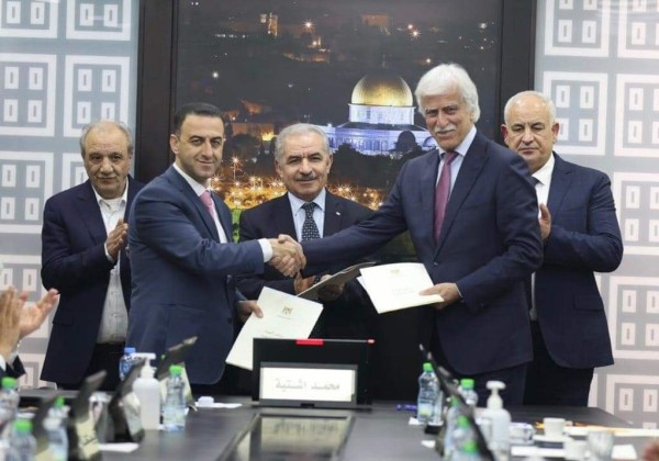 اتحاد المعلمين يوضّح تفاصيل اتفاقه مع الحكومة الفلسطينية