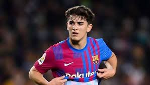 أزمة كبيرة لبرشلونة.. القضاء يبطل تسجيل عقد جافي