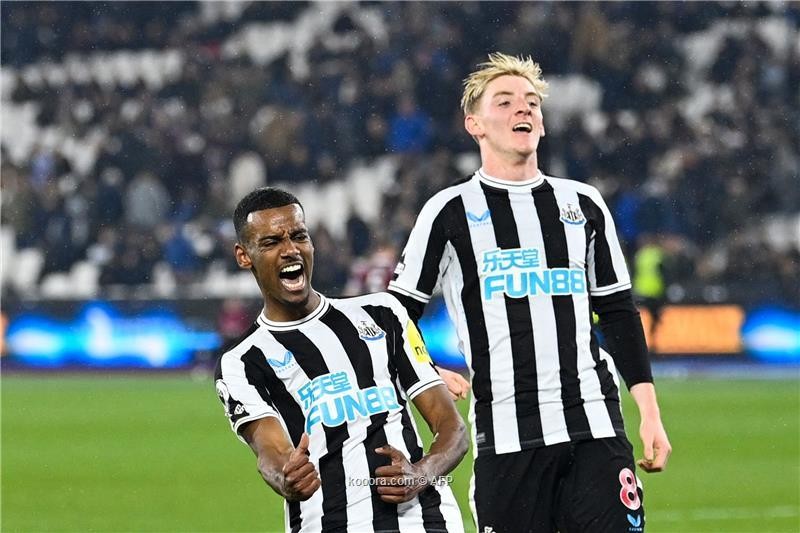 بالصور: نيوكاسل يشعل صراع المركز الثالث باكتساح وست هام