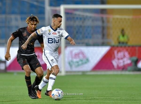 بالصور.. الشباب يحسم الديربي بثلاثية قاسية على الهلال