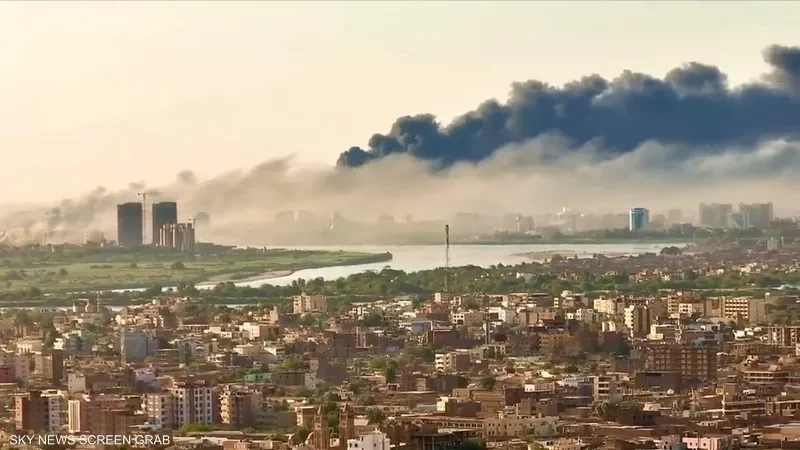 الجيش السوداني يتهم قوات الدعم السريع باقتحام مقرات سفارات دول عربية