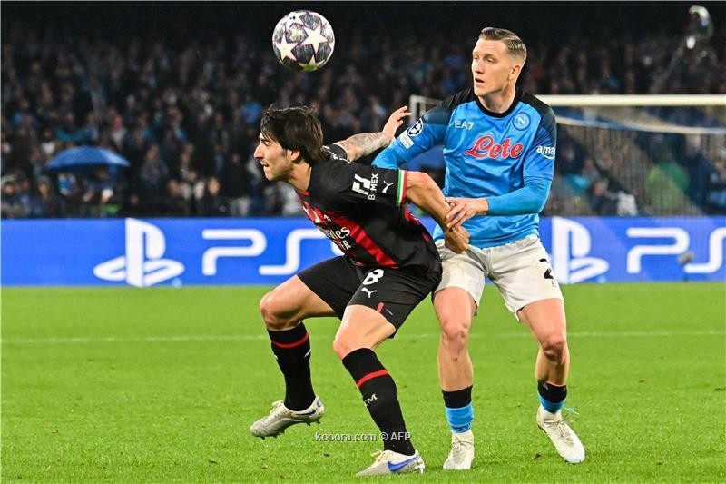 بالصور : ميلان يجهز على حلم نابولي ويبلغ نصف نهائي دوري الأبطال