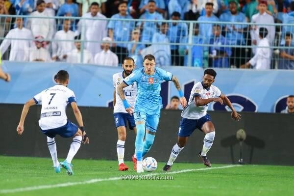 دوري روشن للمحترفين.