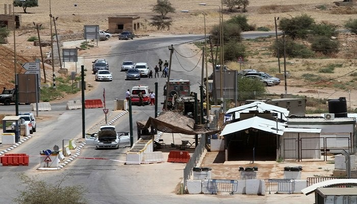 الأغوار: الاحتلال يشدد إجراءاته العسكرية على حاجزي تياسير والحمرا