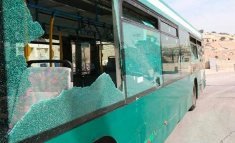 العبري يزعم تعرض حافلة مستوطنين لإطلاق نار قرب نابلس