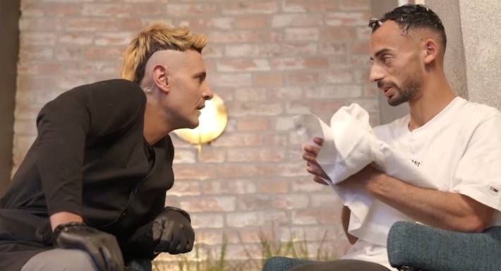 لاعب الأهلي أحمد عبد القادر يهدد رامز جلال