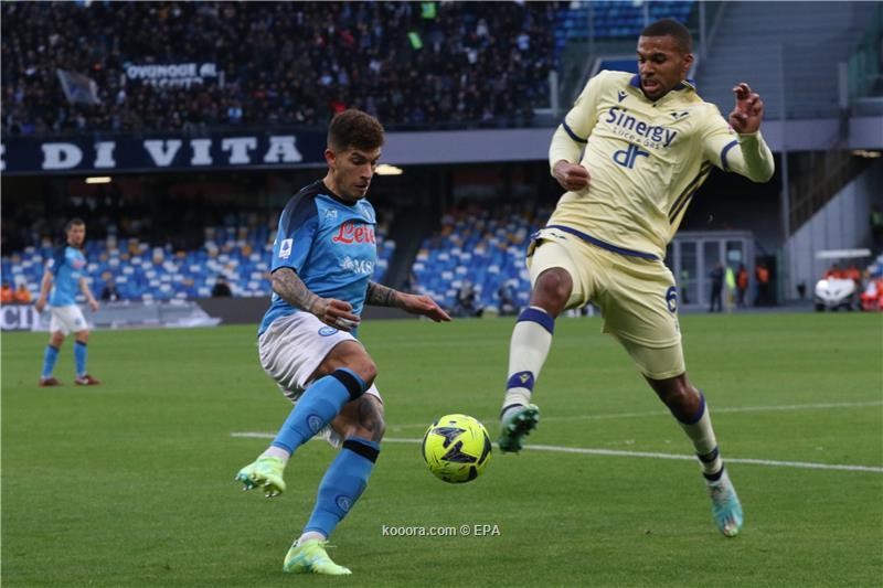 بالصور.. فيرونا يعطل نابولي في الدوري الإيطالي