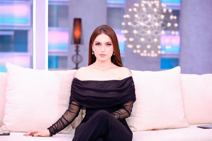 شاهد: ياسمين عز في اقوى رد على رضوى الشربيني.. كرامة إيه يا أم كرامة بلاستيك