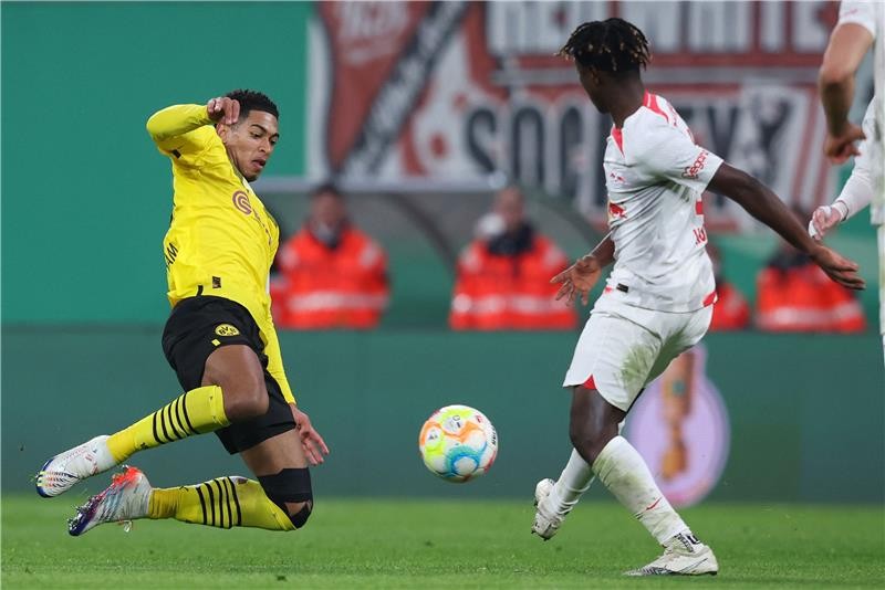 بالصور.. لايبزيج يقصي دورتموند في طريقه لنصف نهائي كأس ألمانيا