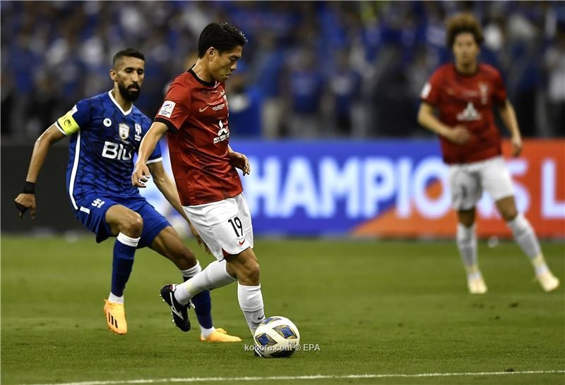 بالصور.. الهلال يعقد مهمة اللقب الآسيوي بالتعادل مع أوراوا
