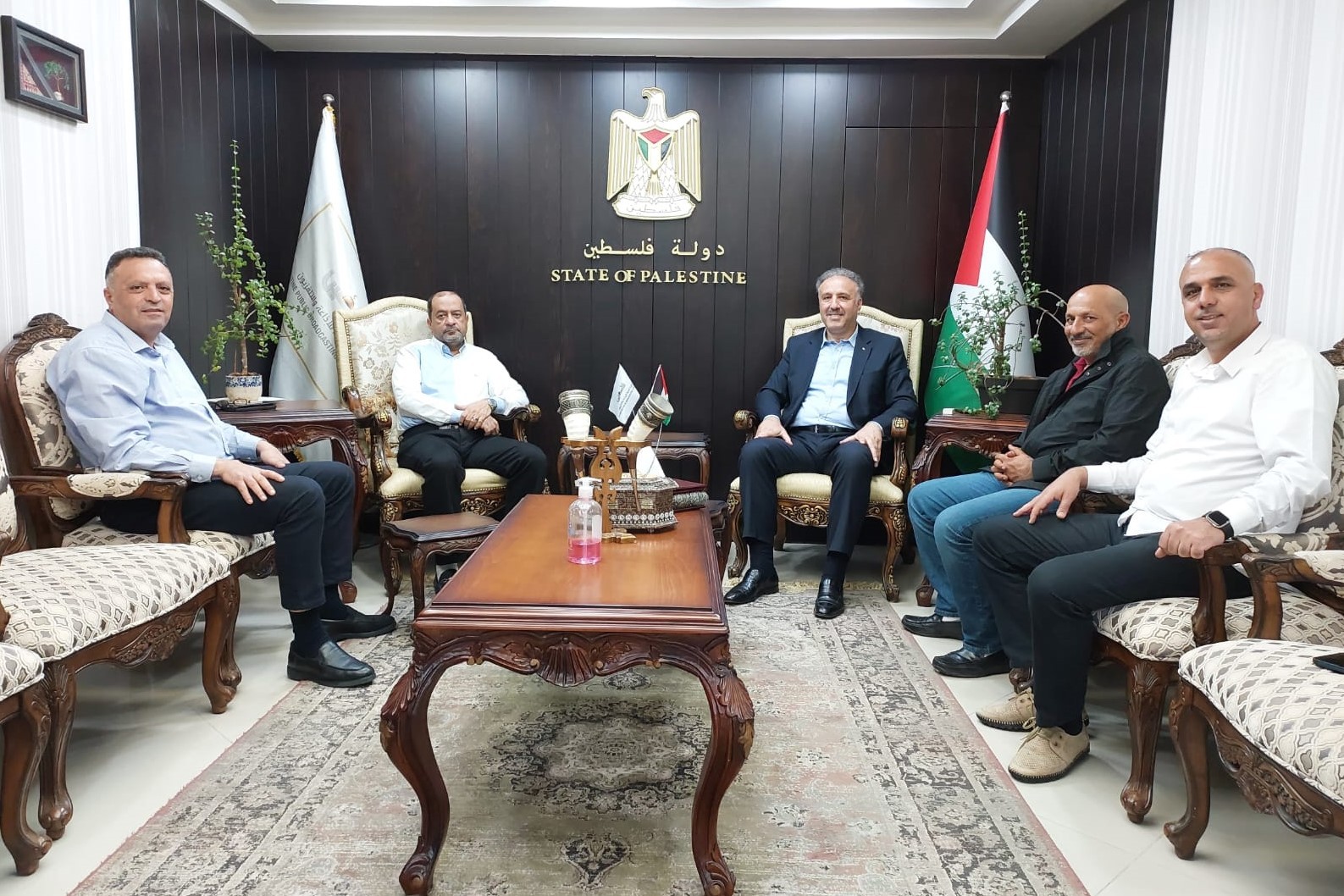 طالع تفاصيل لقاء الوزير عساف برئيس جمعية الصحفيين العُمانيين