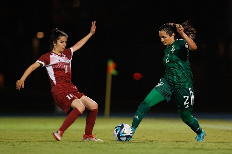 بالصور : التعادل يخيم على ودية سيدات السعودية وفلسطين